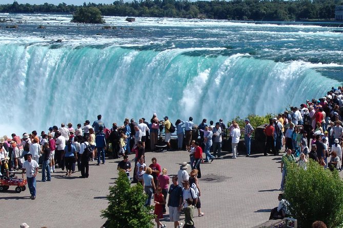 Lystravel-Canada-Toronto-Niagara-falls